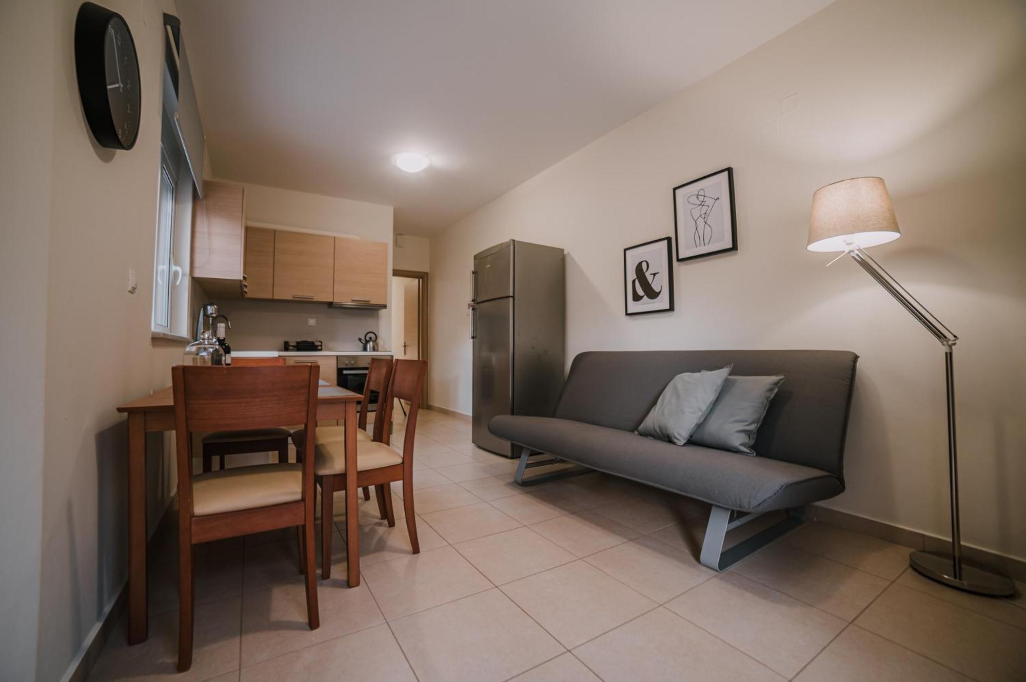 Hb Modern Apartments Tolón Chambre photo